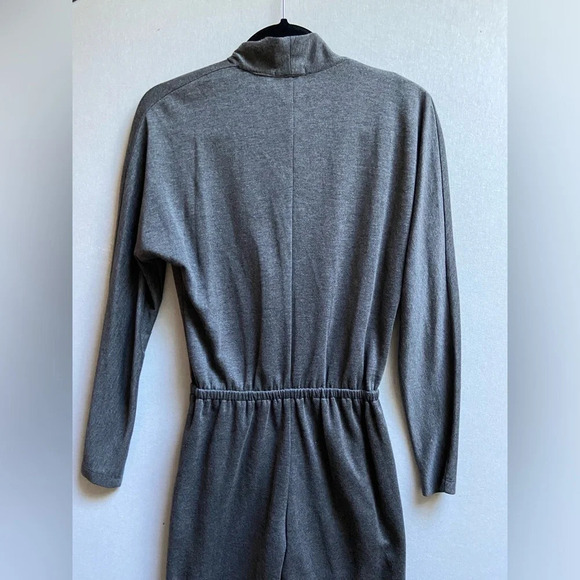 Club Monaco charcoal  long sleeve jumpsuit Sz 0 - Picture 7 of 16